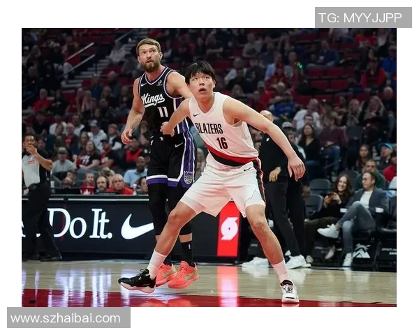 勇士与开拓者激战三月中旬NBA经典对决回顾 勇士与开拓者激战三月中旬NBA经典对决回顾