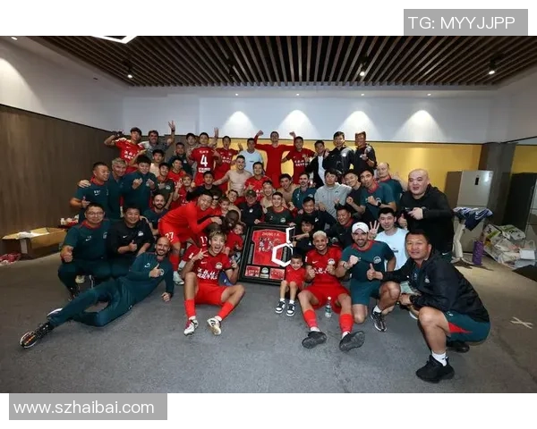 河南队38号遭受中超恶疾,小卢总不是第一个也不会是最终一个 河南队38号遭受中超恶疾,小卢总不是第一个也不会是最终一个